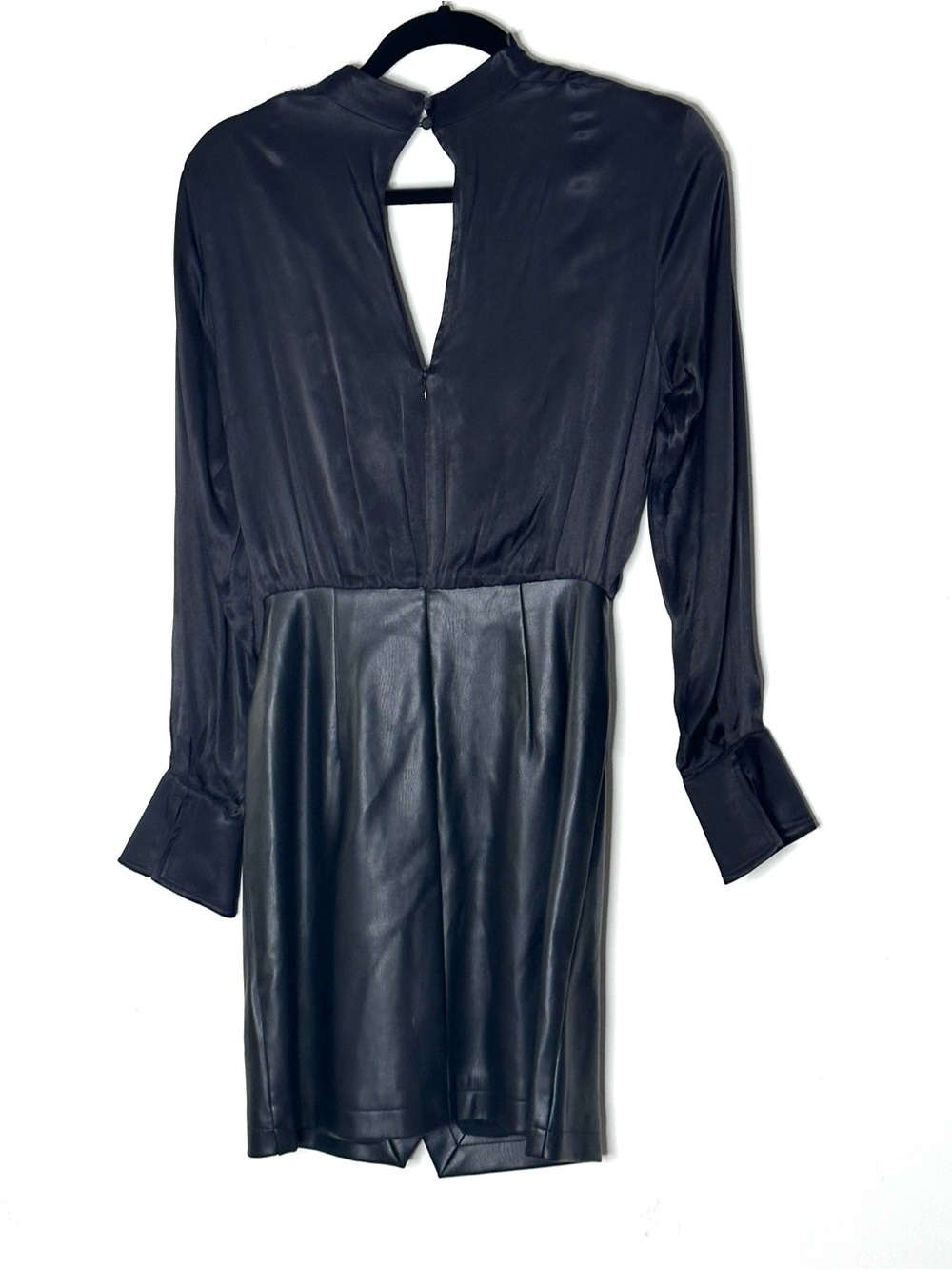 New Anthropologie Maeve Plunge Faux Vegan Leather Black Dress Long Sleeve Mini 0 - Picture 8 of 9